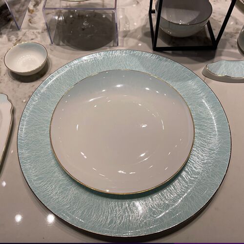 Five-star hotel tableware set, high-end private club bowls and plates, embossed gold light blue bone china tableware