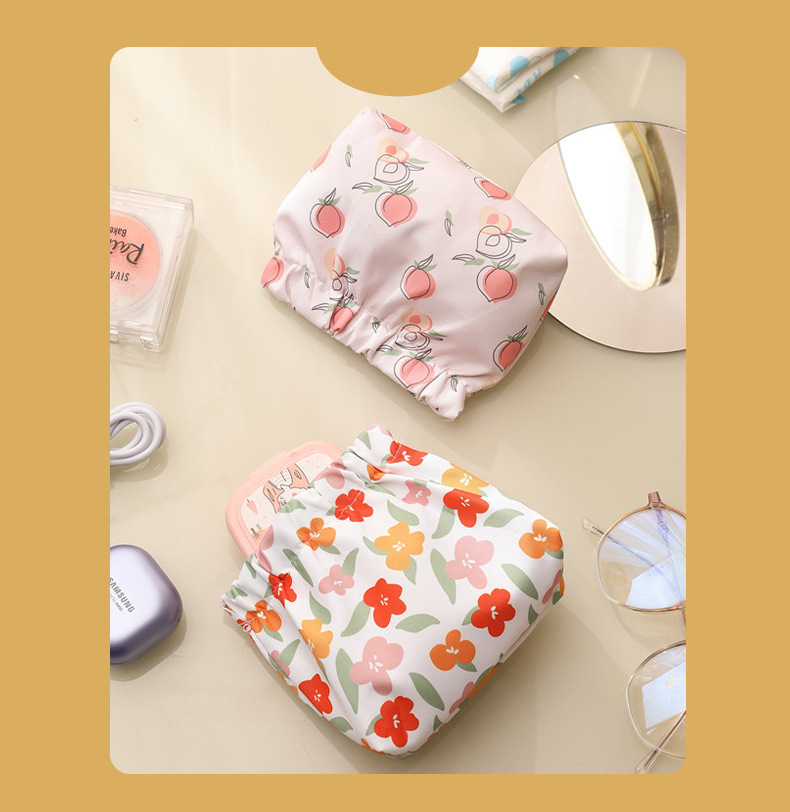 Casual Cute Flower Oxford Cloth Storage Bag Makeup Bags display picture 1