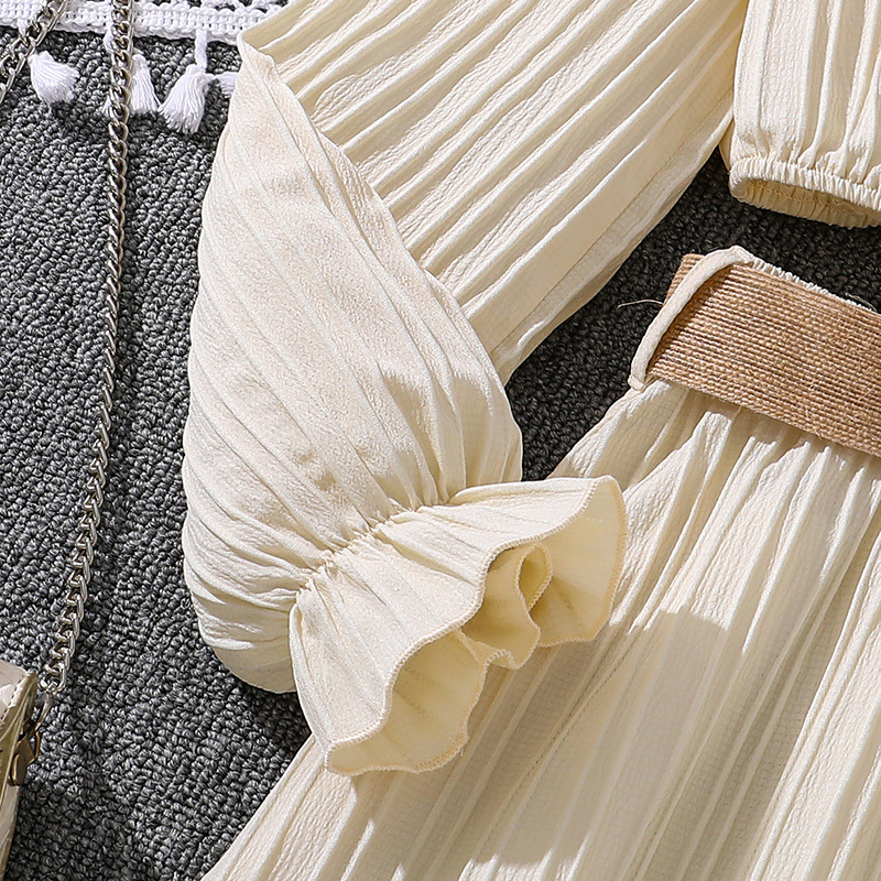 Meiteņu komplekts 2024. gada rudens stilīgs īss stils ar vienu plecu, mežģīņu mazs krekls ar pussvārkiem, bērnu apģērbs_voghion.com