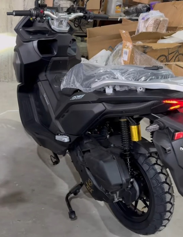 Foreign Trade Export Bullfighter Fuel Motorcycle Adult High-Speed Off-Road Sports Car Personalized Cool Commuter Motorcycle