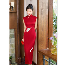 红色港风无袖婚宴旗袍2026春季新款复古国风年轻款订婚长款旗袍裙