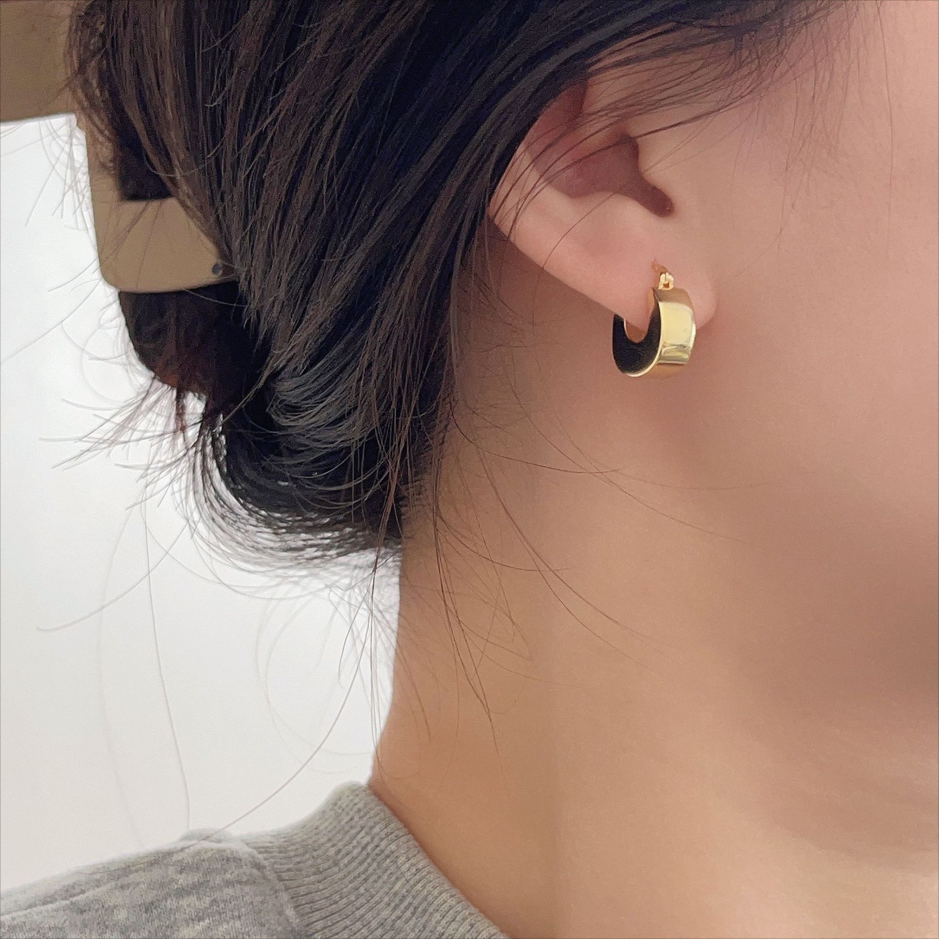 6g Weight 925 Sterling Silver Ear Needle Material 1 Pair 18K Gold Plated 925 Sterling Silver 925 Sterling Silver Earrings U Shape Solid Color Earrings