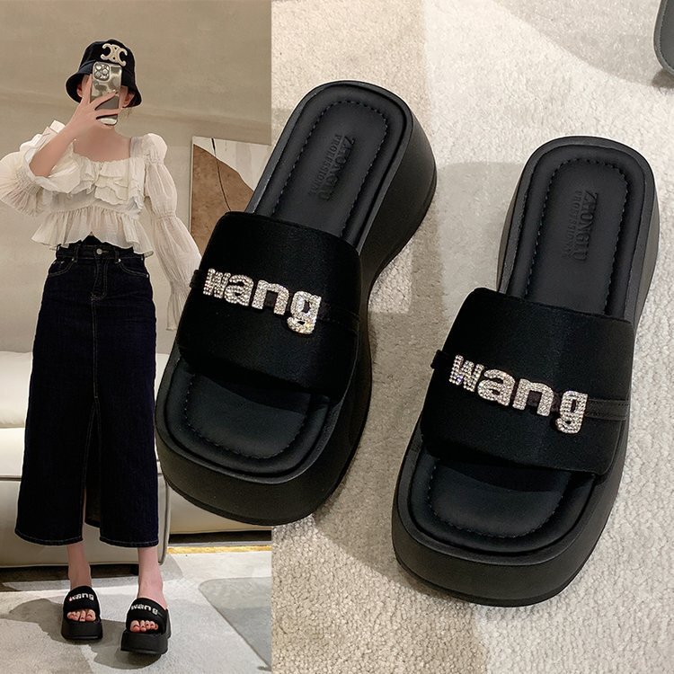 Slippers Women's Outer Wear 2023 New Summer High Heel Thick Sole Retro Beach Sandals Slippers Women's Outer Wear 2023 New Summer High Heel Thick Sole Retro Beach Sandals