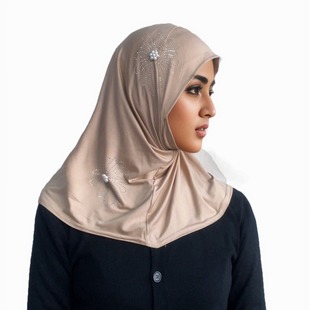 Smooth material solid color nail Pearl hot drilling bag chin convenient headscarf Malay Indonesia base cap Instant