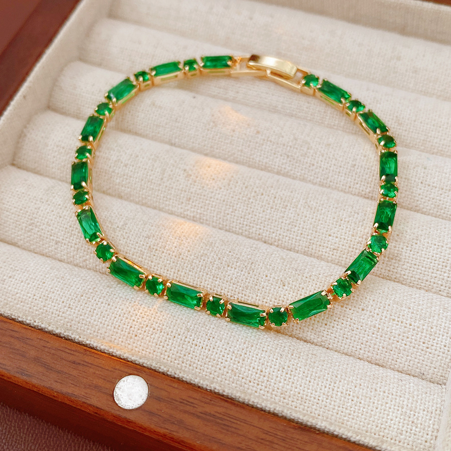 Pulsera de zircón super brillante de oro real, pulsera de lujo ligera, pulsera de alta calidad, estilo de diseño retro, joyas de nicho
