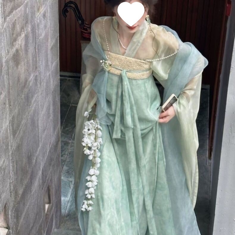 The Han Elements from the Northern and Southern Dynasties, Tang-Style Double-Breasted Chest-Length Skirt, Fresh and Elegant Hanfu Set for Summer The Han Elements from the Northern and Southern Dynasties, Tang-Style Double-Breasted Chest-Length Skirt, Fresh and Elegant Hanfu Set for Summer