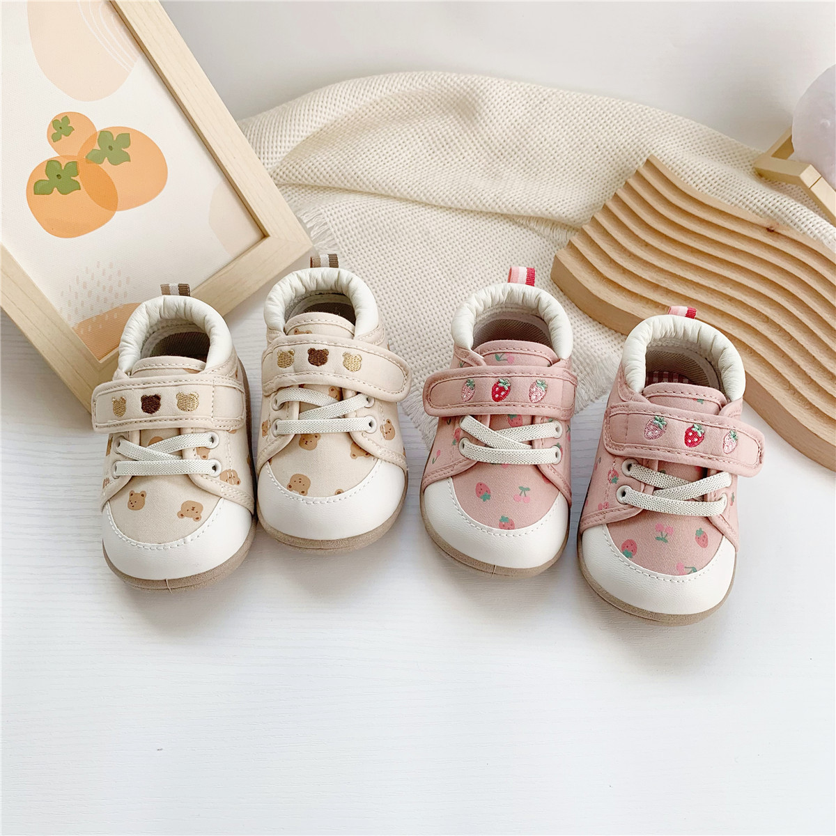 Daily New Product Birthday City Cartoon Baby Soft Soled Toddler Shoes for Boys and Girls Spring and Autumn Velcro Small Shoes