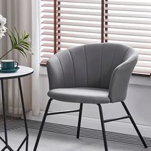 北欧简约创意商用餐饮客厅阳台休闲洽谈靠背桌椅组合单人沙发椅子