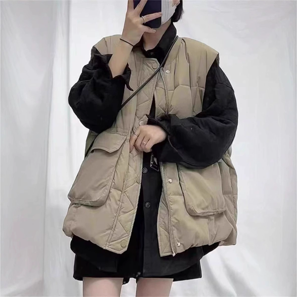 Пуховые хлопковые жилеты для женщин носят осень и зима 2024 новый красный жилет модный тренд большой размер дикий жезл