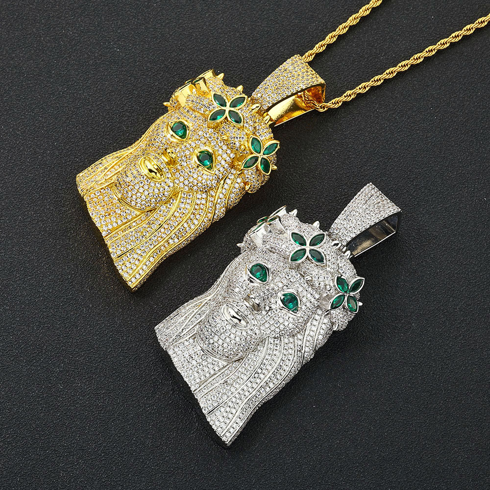 Retro Four-leaf Clover Pendant Necklace With Zirconia For Women_voghion.com