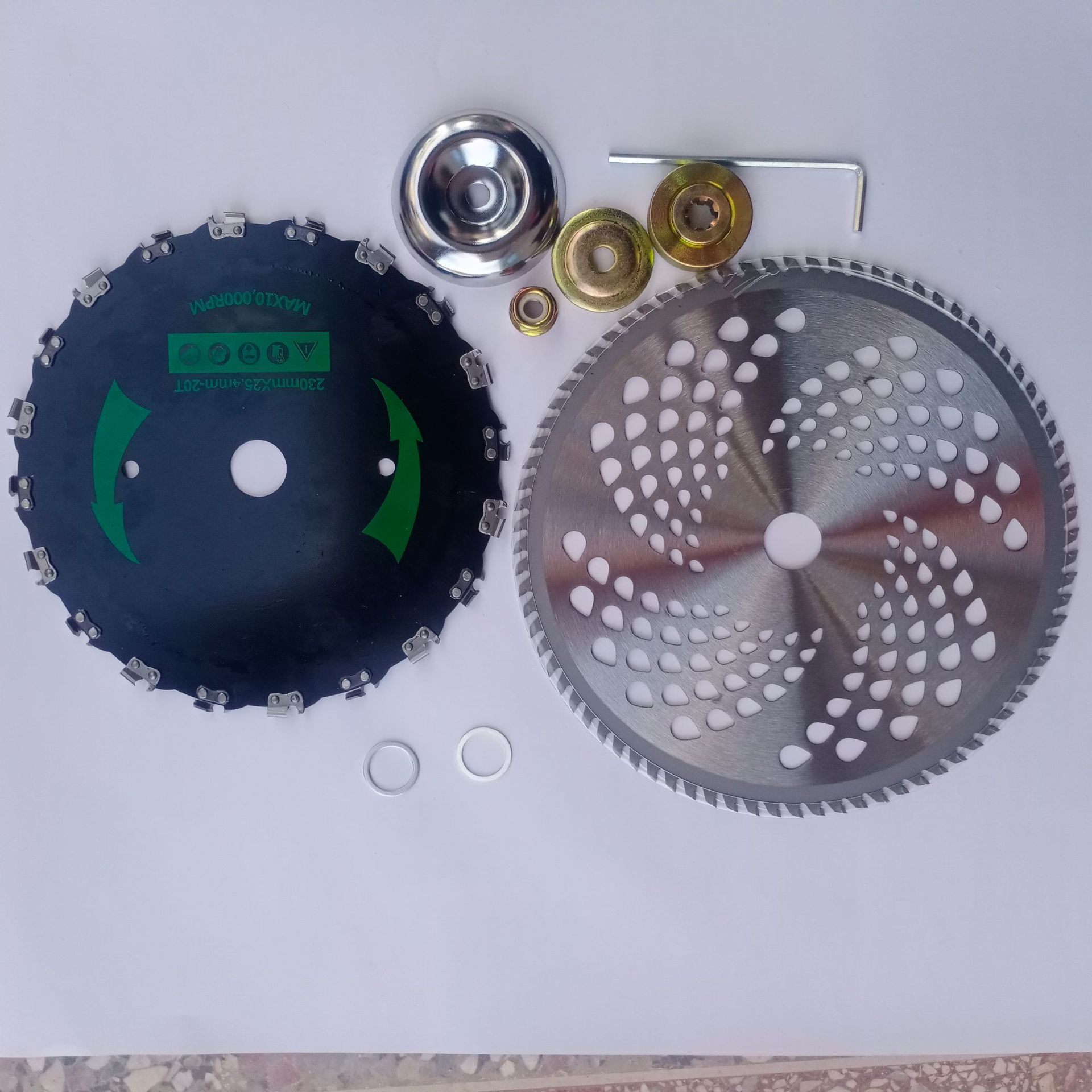 合金刀片割草机锯树刀片 小竹木头打草机通用配件 割灌机链条锯片