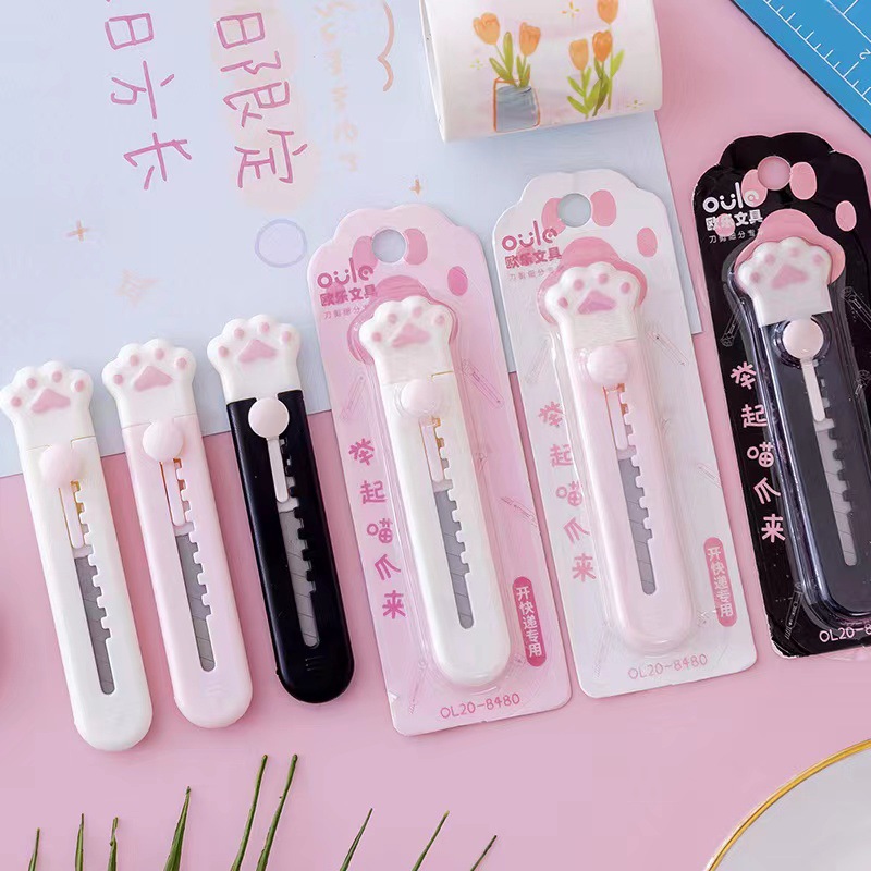 Small cartoon handheld pocket knife for elementary school students, handmade