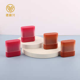 热销渐变直灌固体香体膏短款扁方形旋转防臭止汗棒彩妆化妆品批发