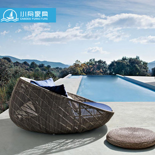 Outdoor Nordic Style Imitation Rattan Sofa Bed Holiday Hotel Garden Rattan Lounge Chair Creative Outdoor Round Bed Sofa Bed