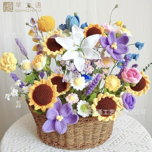 Cesta de flores de lana con cesta de flores