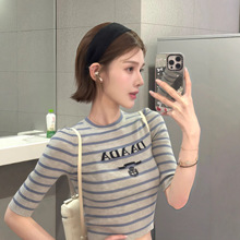 深圳南油高端女装~蓝灰条纹五分袖短款羊毛针织衫上衣