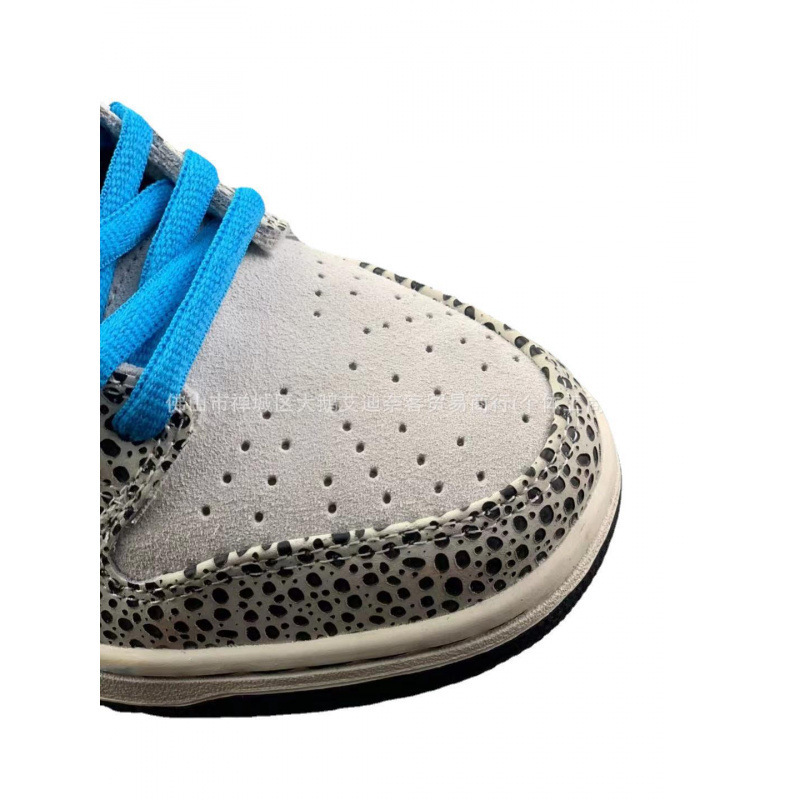 SB Dunk Low "ホワイトバスケットローギャングスポーツスケートボードシューズ「ホワイトシルバークラックDO5882-001|undefined