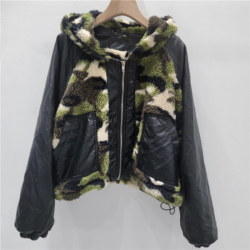 American retro cuero PU camuflaje ropa de algodón de peluche mujer moda coreana suelta abrigo de algodón caliente