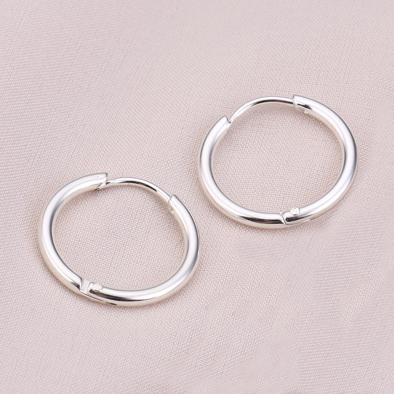 Fashion Round Titanium Steel Earrings Stainless Steel Earrings display picture 4