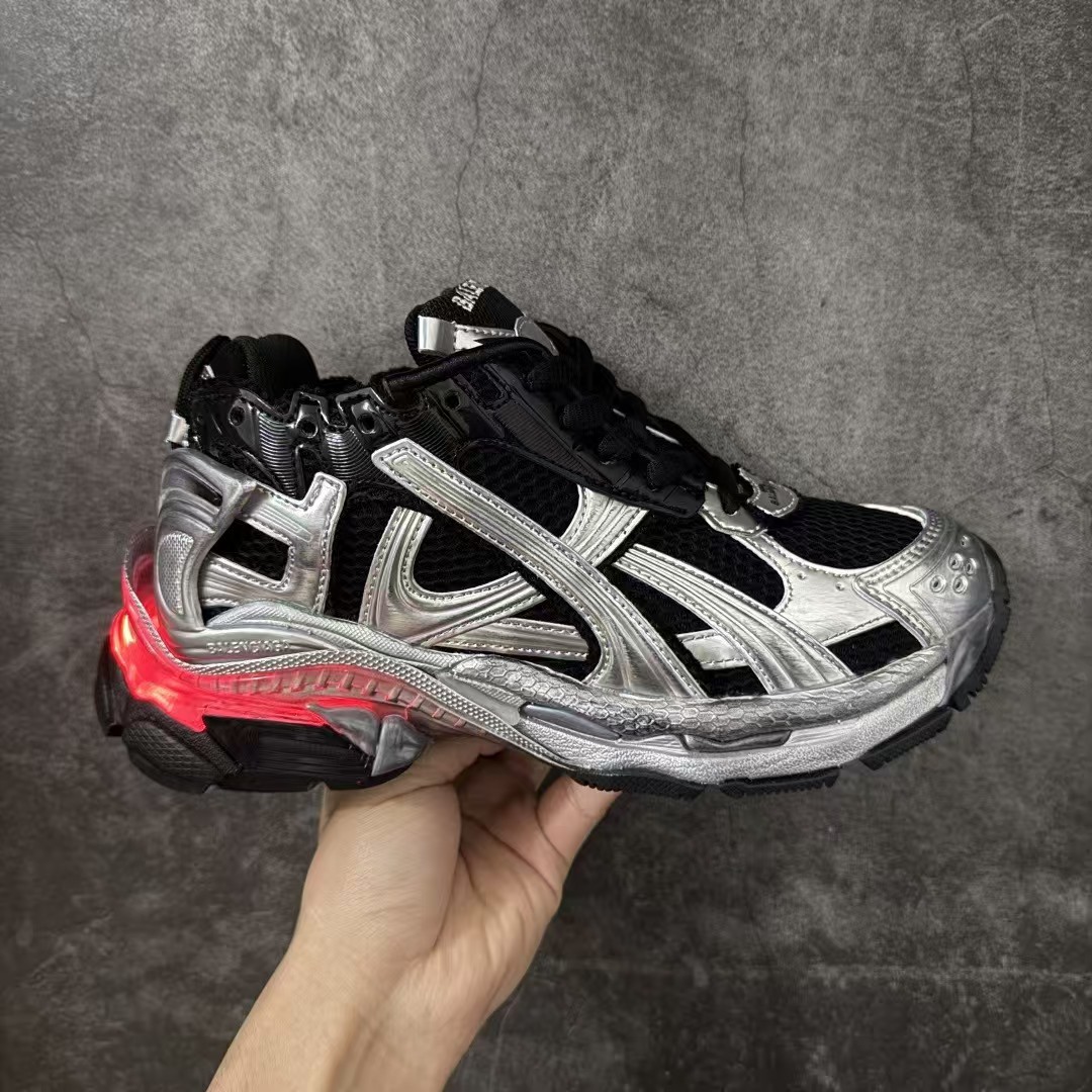 Balenciaga Runner Black Silver
