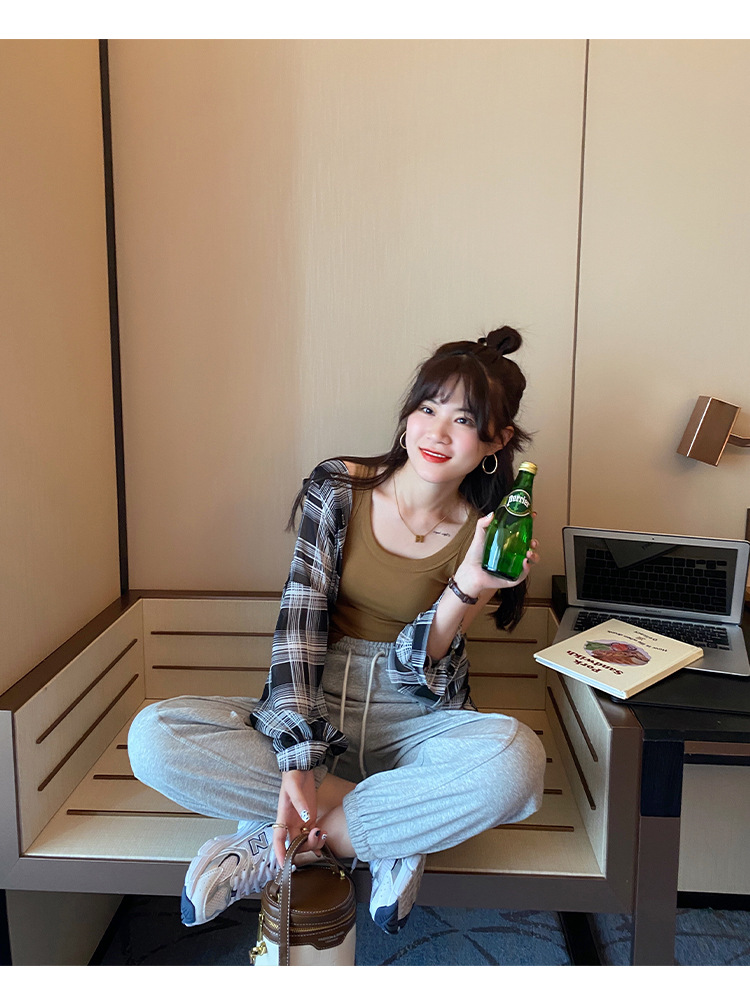 hmqViviiyNSAyin+WuaUt9Ly9Vn2po3SFs1O