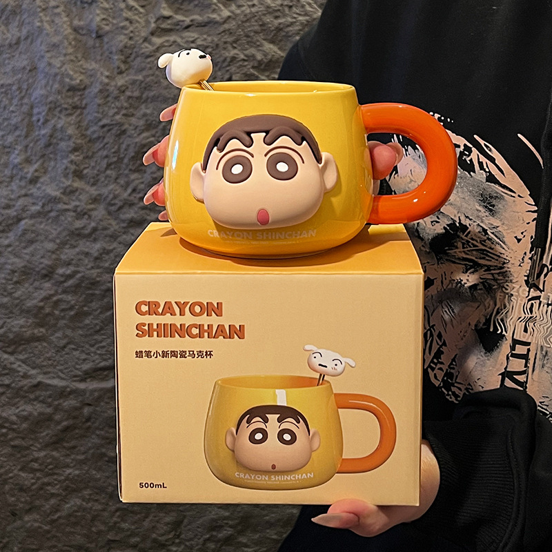 Crayon Shin-chan taza de cerámica linda chica de alto valor taza de pareja taza de leche casera taza de café regalo