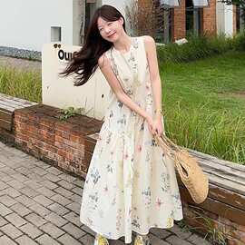 气质宽松显瘦无袖碎花背心连衣裙子长裙女夏新款春季流行穿搭