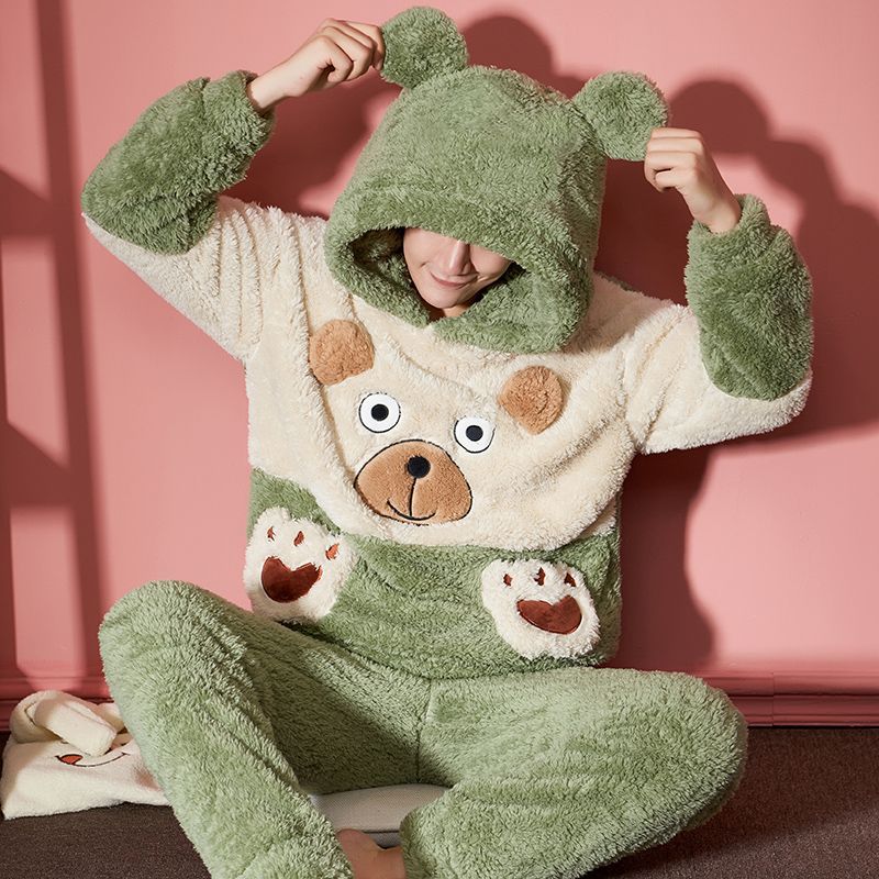 Pijamas de invierno de mujeres de invierno grueso con ropa de franela de terciopelo otoño y invierno de mediana edad Coral Pijamas damas de primavera y otoño