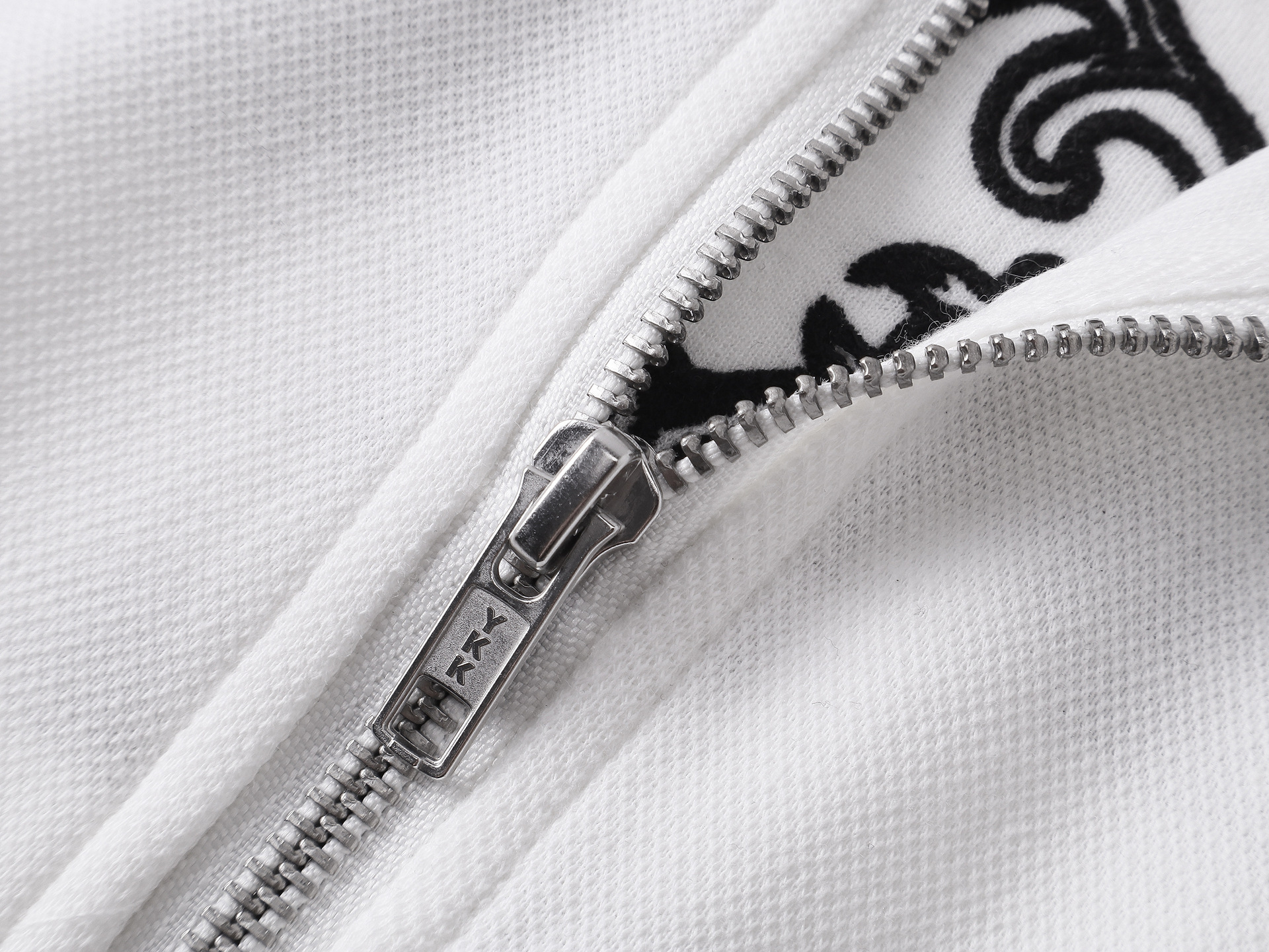 Felpa cardigan con stampa a croce in stile americano per donna 2025, nuova, versatile, corta, calda, per l'inizio dell'autunno_voghion.com