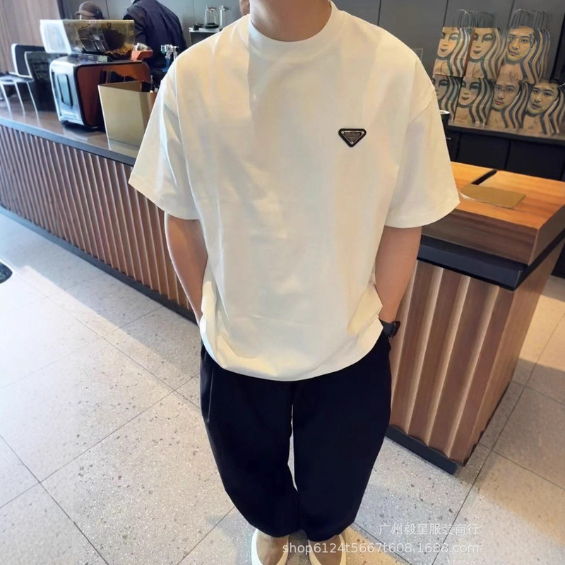 Heavyweight 400g High-End Version P Brand 25Ss Silver Label Leather Tag Crew Neck Heavy-Duty Short-Sleeve Loose-Fit Versatile European and American Style Unisex T-Shirt