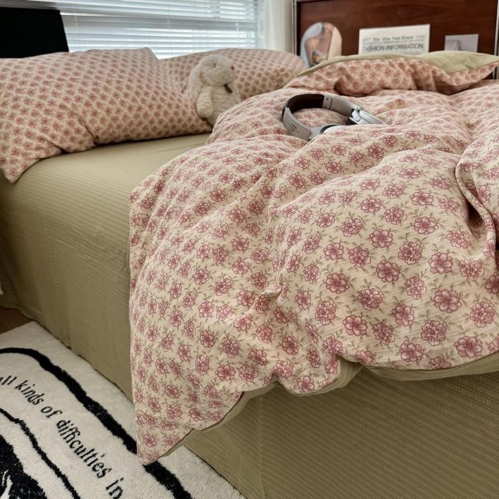 Floral Jacquard Double Layer Cotton Bedding Set For Bedroom_voghion.com