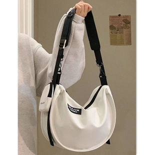 Japanese-Style Casual Dumpling Bag Sports Crossbody Bag for Women Large Capacity Canvas Bag Student Class Shoulder Commuting Bag Trendy