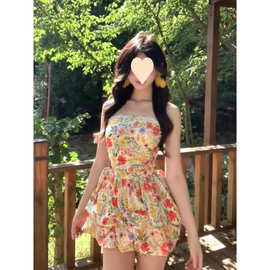 带肩带 防滑条 碎花短裙夏季新款花苞裙连衣裙