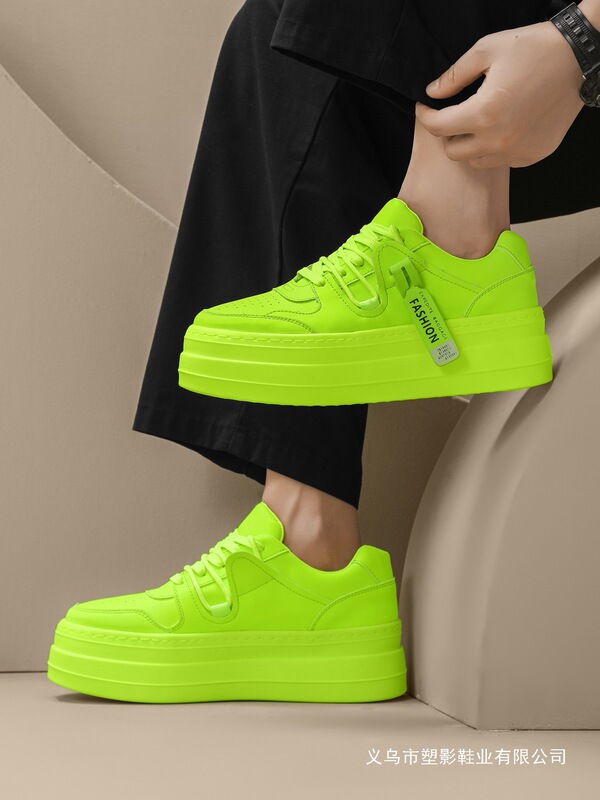 2025 Autumn and Winter New Fluorescent Green Trendy Shoes for Men, Platform Fashion Versatile Height-Increasing Couple Thick-Soled White Sneakers