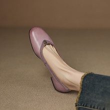 复古拼接平底浅口小皮鞋女2025春秋新款圆头金属山茶花配裙子单鞋