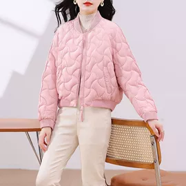 羽绒服;休闲裤;连衣裙