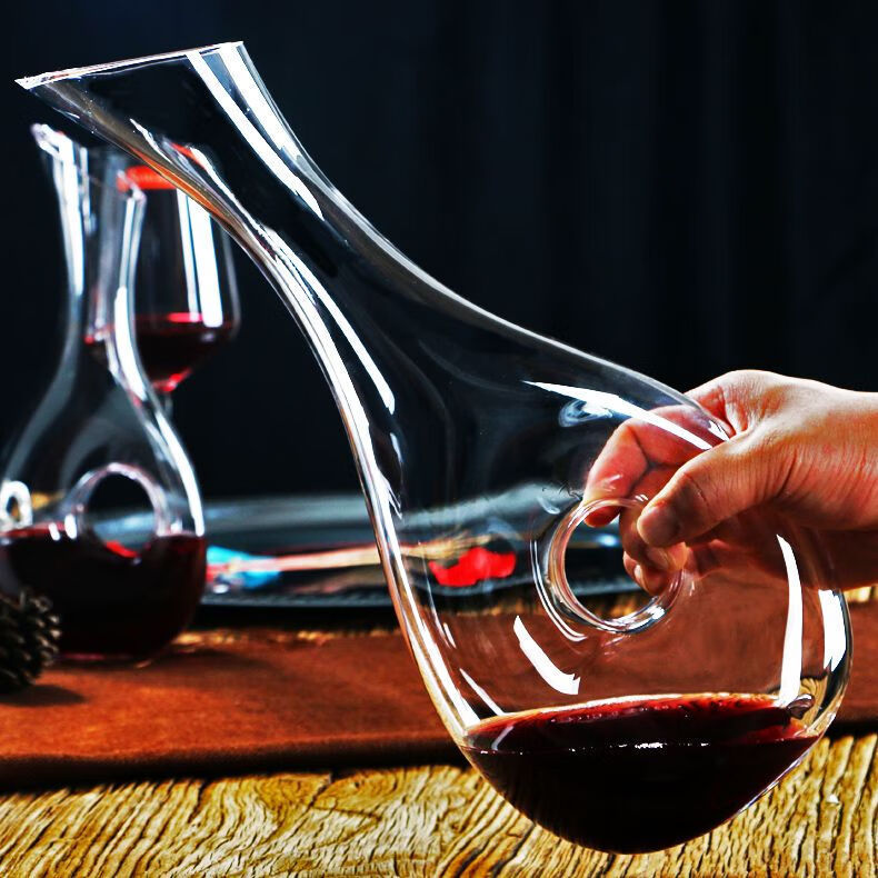 Casa de vidrio caracol decantador de vino mayorista comercial de alto valor nominal dispensador de vino doméstico ligero de lujo de alta calidad dispensador de vino