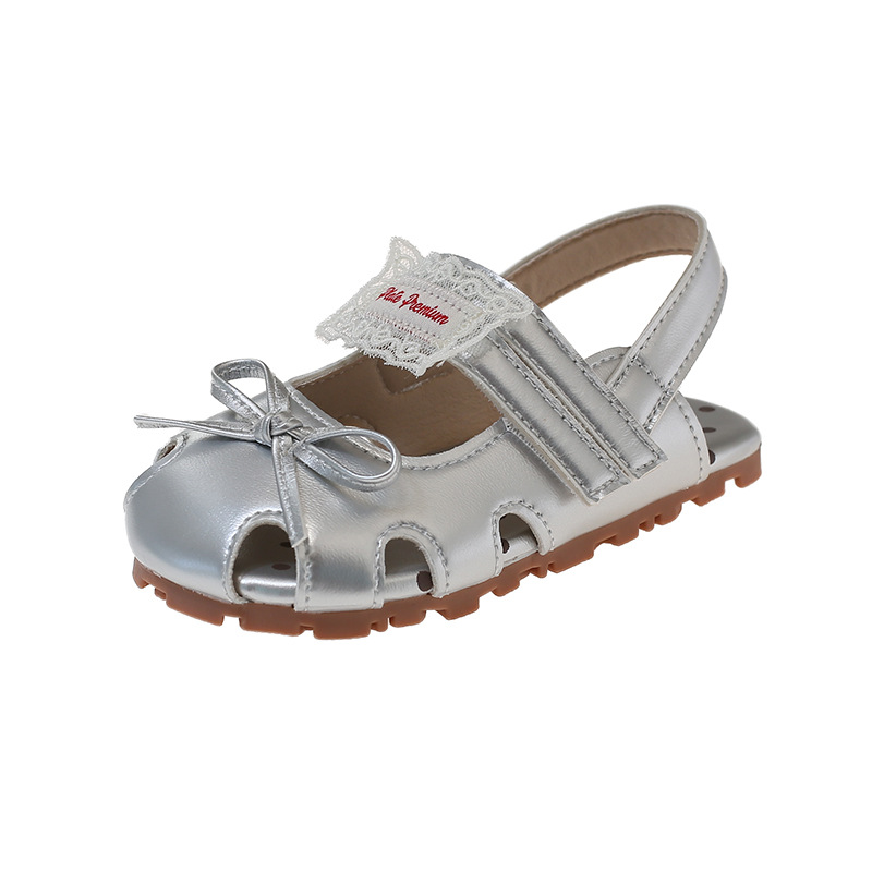 Bebé dulce arco sandalias 2026 verano nuevas niñas hueco princesa zapatos de playa suaves zapatos de moda image 6