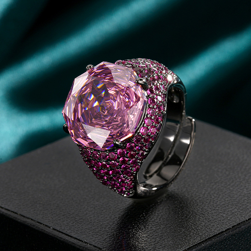 2025 nuevo estilo Zhuang Shengsheng joyería fondo de cobre chapado en oro simulación rosa corte oro negro anillo de personalidad piedra principal 14mm al por mayor