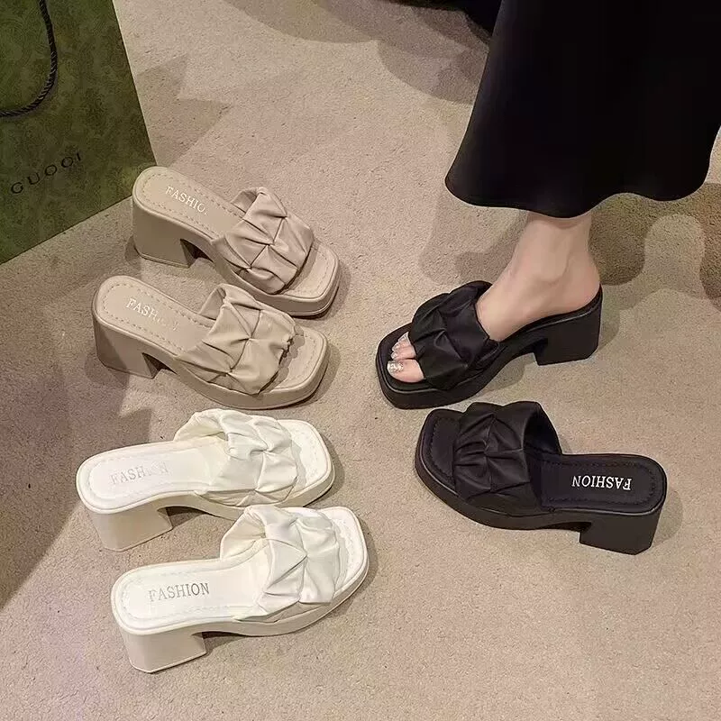 Холодные тапочки женские водонепроницаемые платформы дикие слова