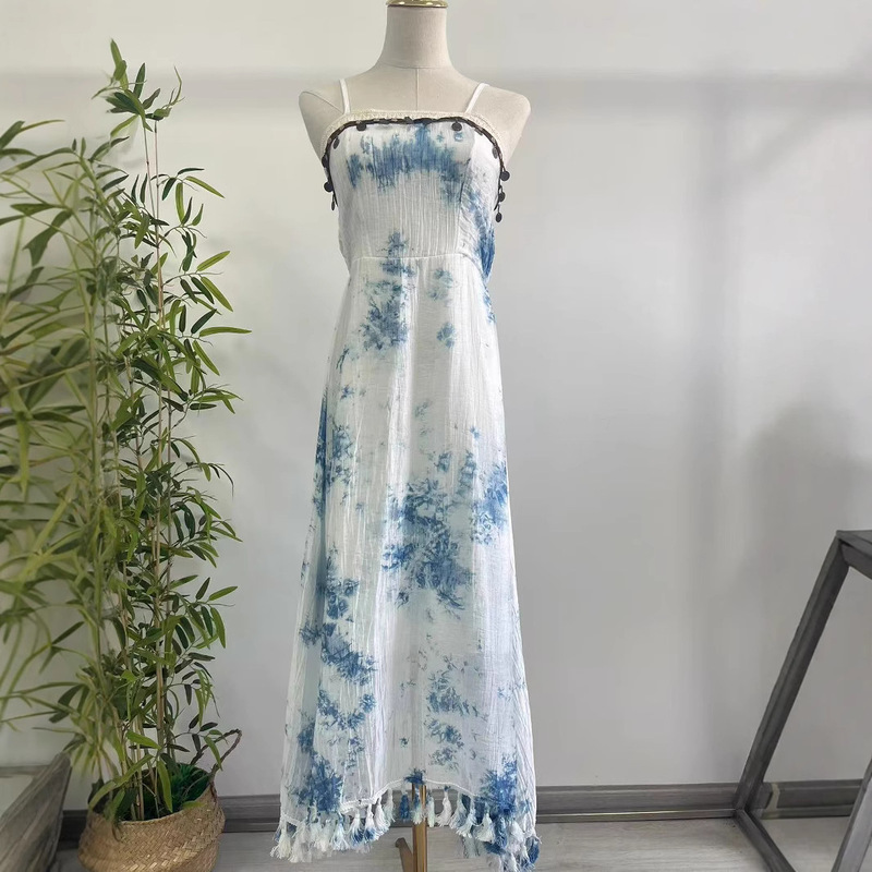 Yunnan Dali Tie-Dye Suspender Skirt Spot Wholesale Blue Dye Dress Travel Vacation Tie-Dye Dress White Skirt Yunnan Dali Tie-Dye Suspender Skirt Spot Wholesale Blue Dye Dress Travel Vacation Tie-Dye Dress White Skirt