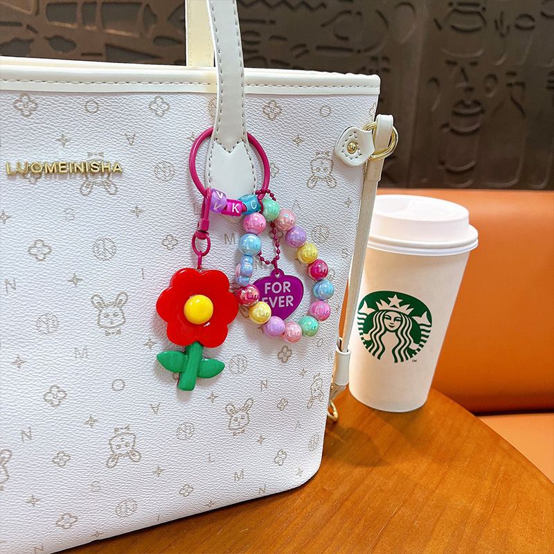 Flor de resina creativa colgante de llavero colgante colorido beaded pulsera mochila colgante decoración regalos pequeños regalos al por mayor