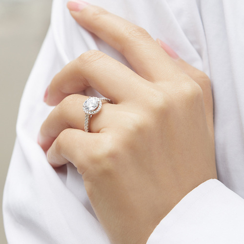 Tonglin 1 carat simulated diamond ring S925 silver ring women's simple and stylish 18K white gold wedding proposal ring