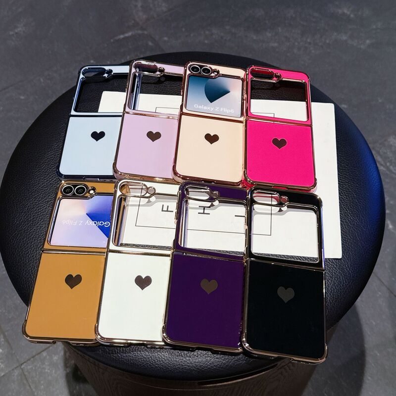 Electroplated Side Heart-Shaped Design Suitable for Samsung Zflip7 Phone Case, Foldable Screen Flip Cover, Zflip6 Soft Silicone Protective Case Electroplated Side Heart-Shaped Design Suitable for Samsung Zflip7 Phone Case, Foldable Screen Flip Cover, Zflip6 Soft Silicone Protective Case