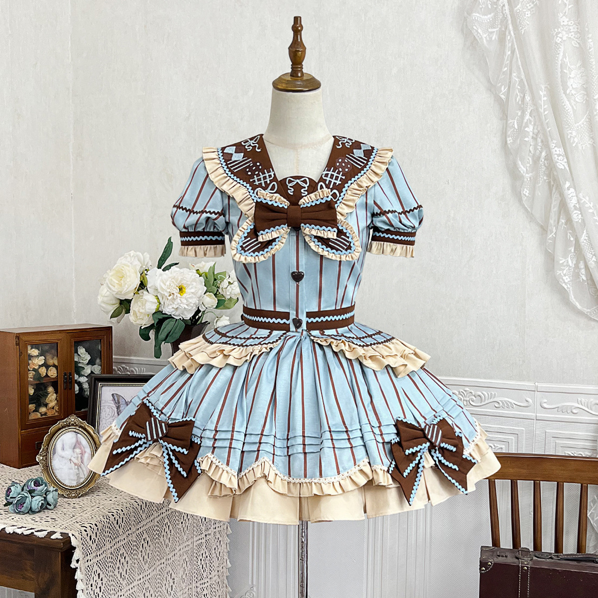 W0021 Thin and Delicate Sweetheart