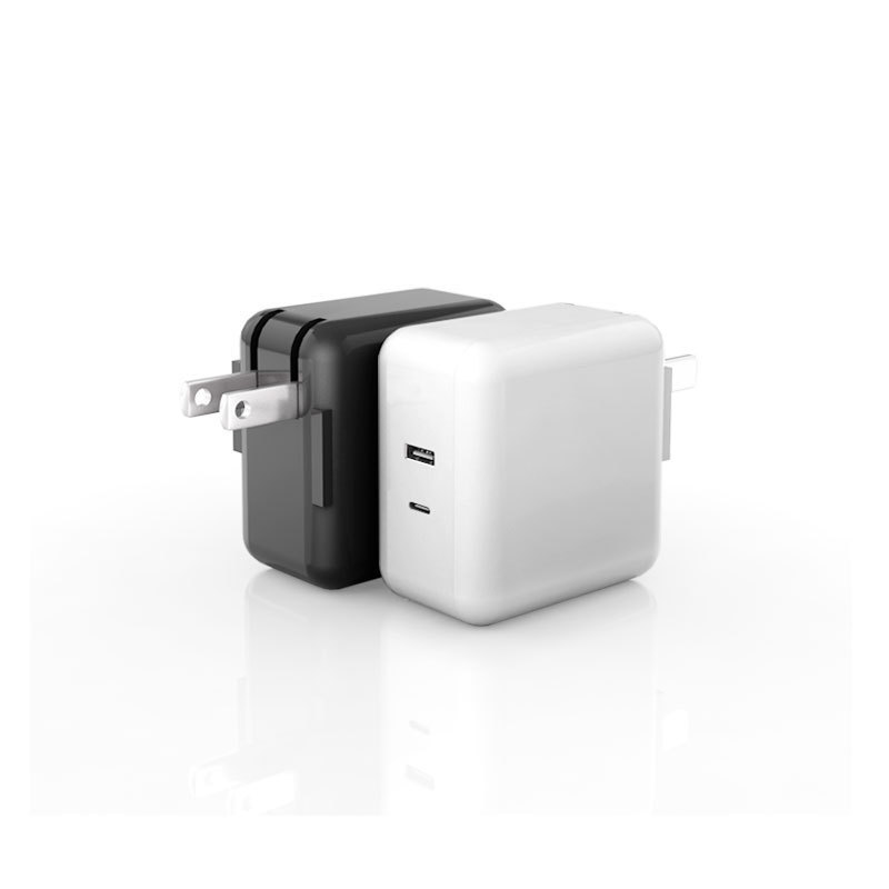 PD charger for ipad Apple charger Type-c dual interface charger PD fast charge