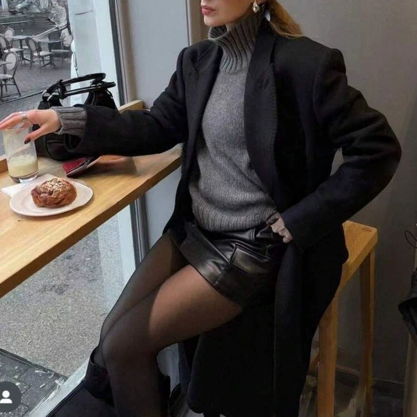 Classic Women's Half-high Neck Sweater Soft Knitted Pullover_voghion.com