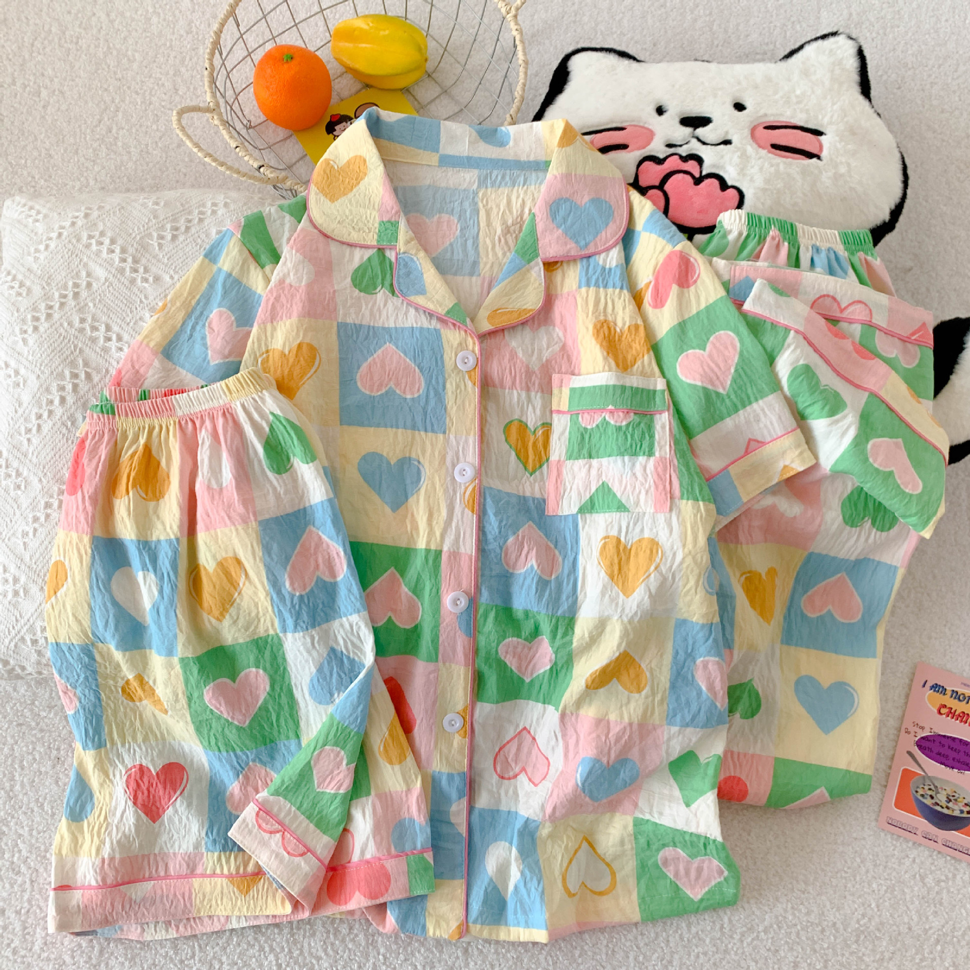 Vietnam transfronterizo al por mayor pantalones cortos de manga corta de verano pijamas de tres piezas mujeres lindas y cómodas servicio a domicilio de algodón en la nube