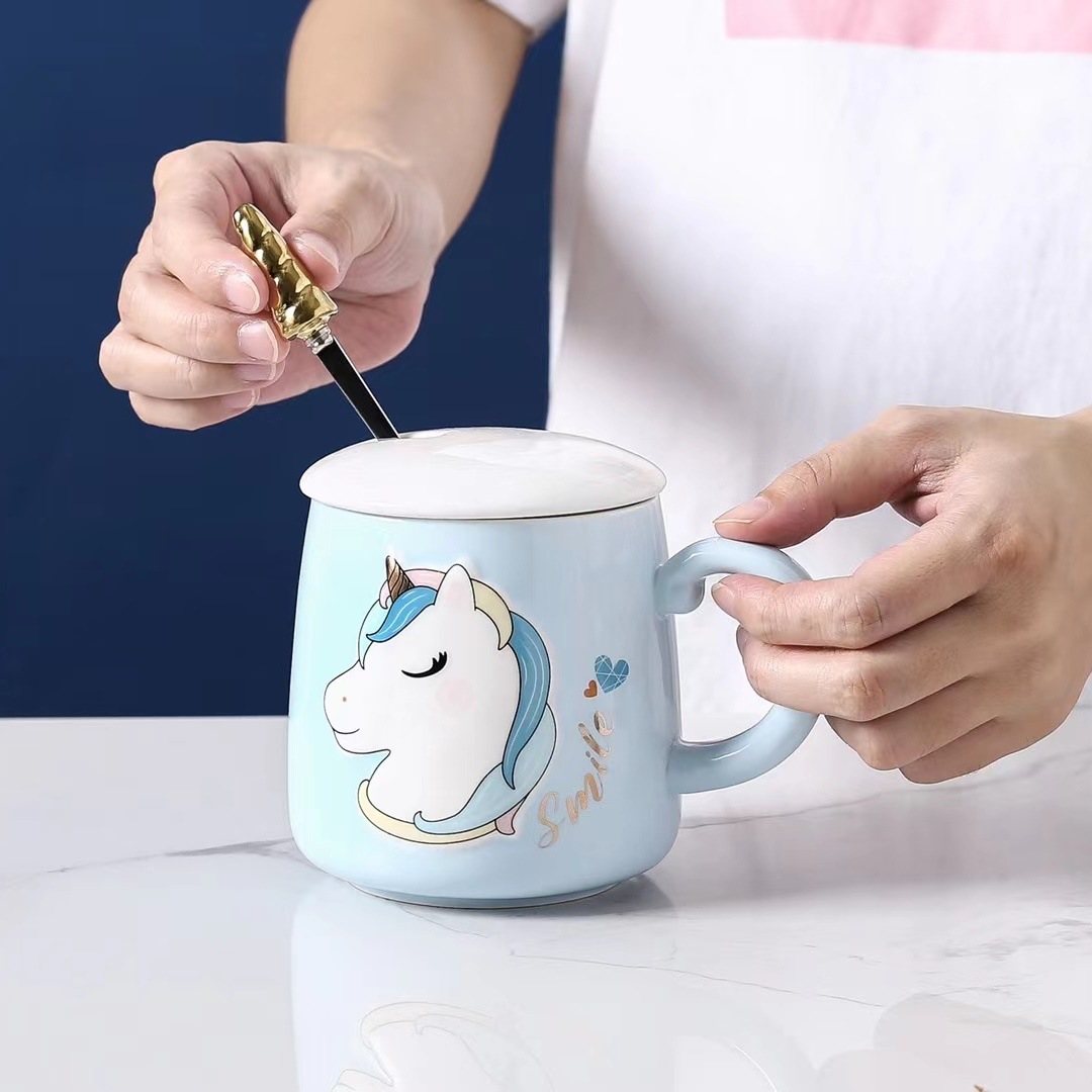 Creativo personalizado en relieve unicornio Taza de cerámica con tapa cuchara estilo coreano Oficina beber chica corazón