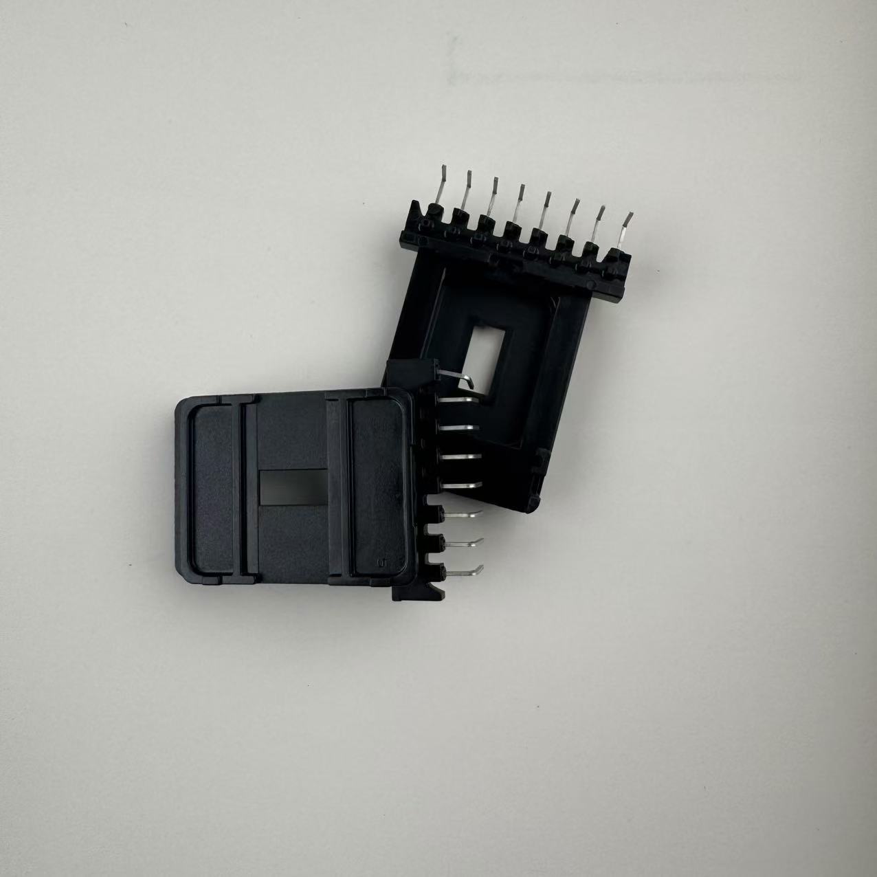 EE4213-8全3.9变压器骨架高频8针脚卧式直插